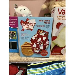Mini Holiday Waffle Maker NEW